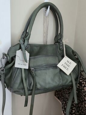 NWT Free People Baby Emerson Tote im Secret Sage Leather Satchel Crossbody Bag